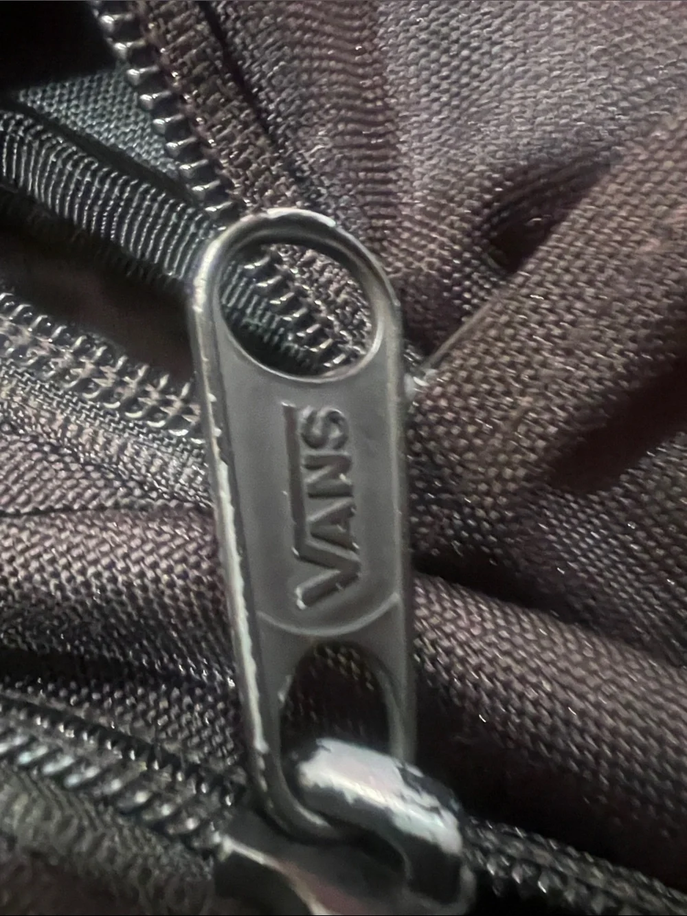 Vans sleek black